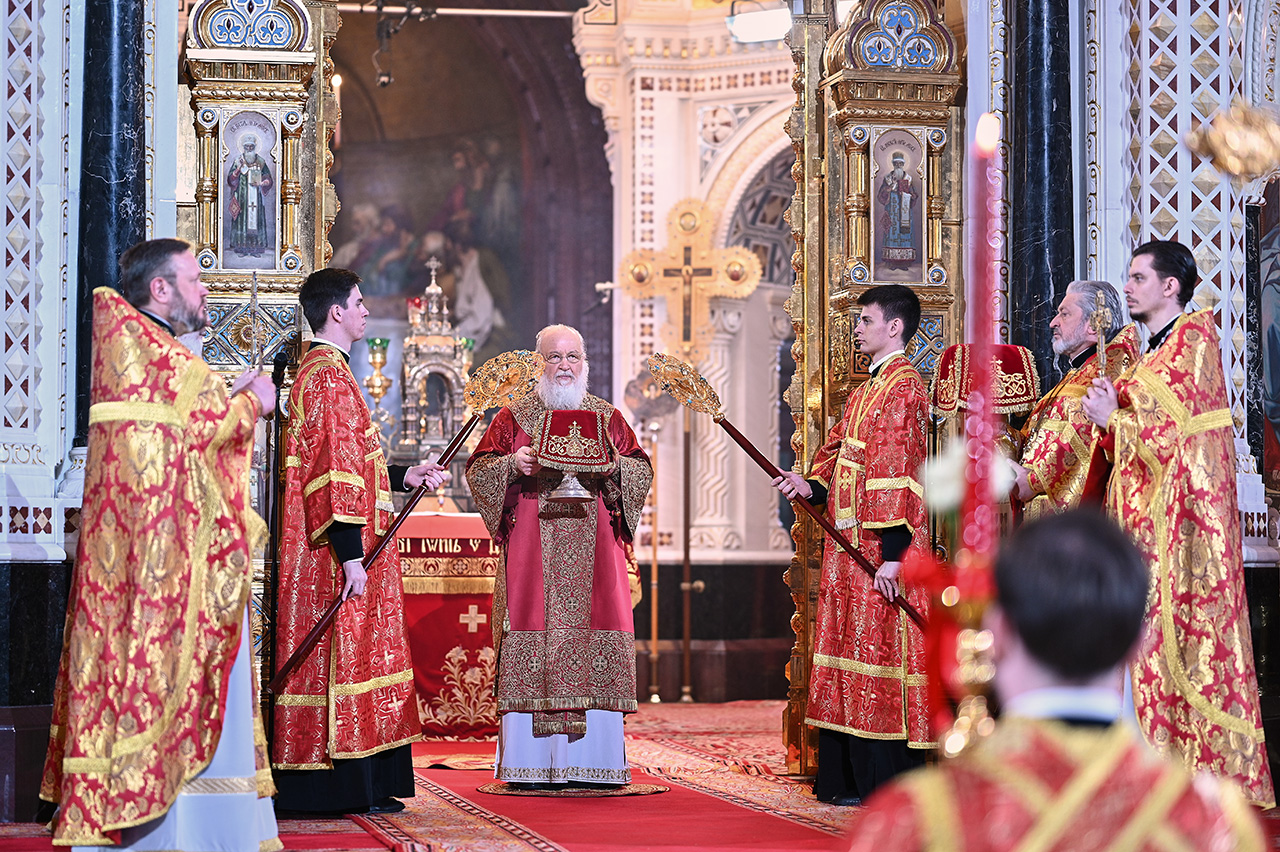 В праздник Светлого Христова Воскресения епископ Фома сослужил Святейшему Патриарху Кириллу