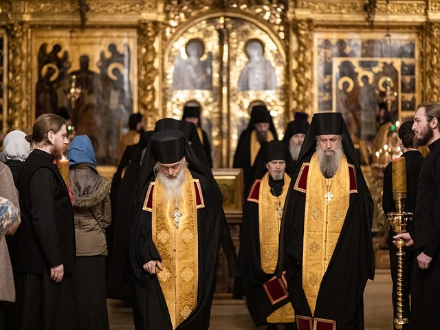Богослужения памяти святых отцов VII Вселенского Собора прошли в Троице-Сергиевой Лавре