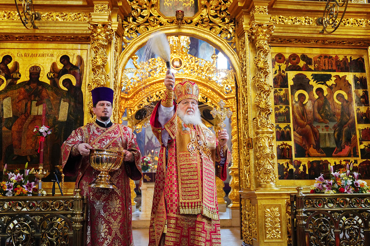 иконы успенского собора троице сергиевой лавры