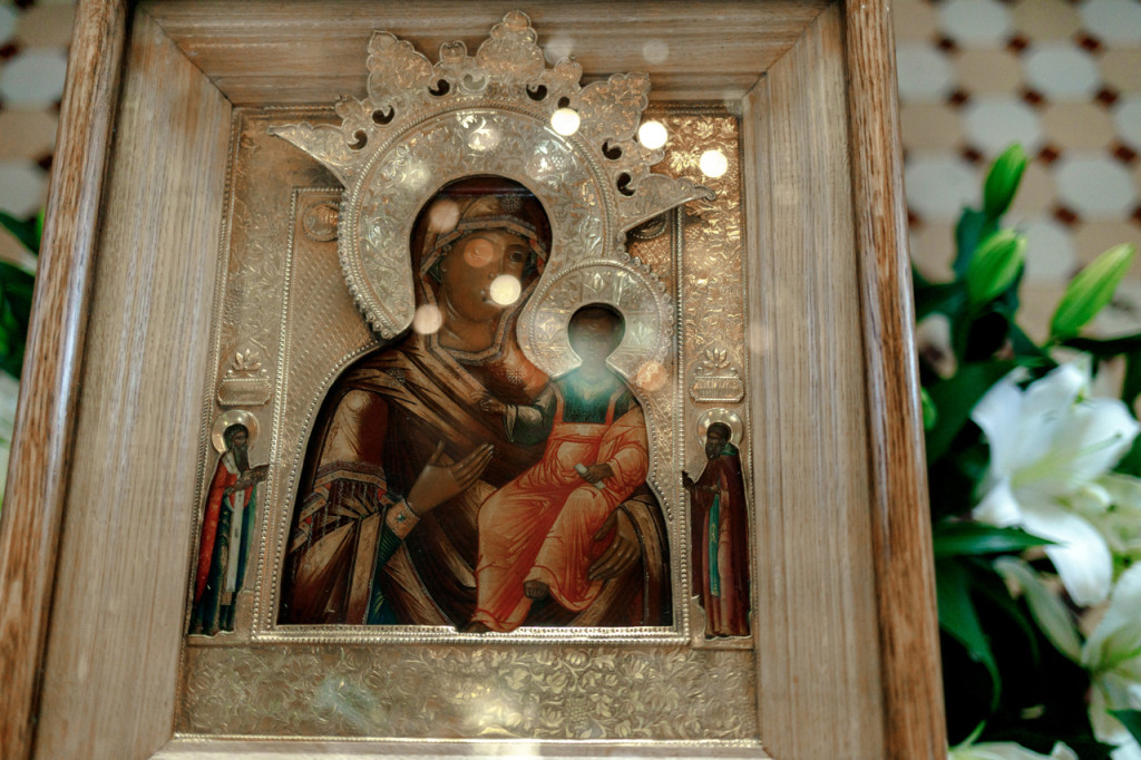 В Троице-Сергиевой Лавре молитвенно почтили икону Божией Матери Смоленская