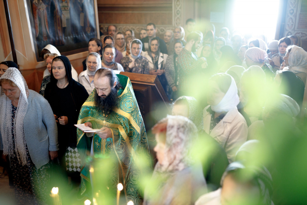 В Троице-Сергиевой Лавре прошло празднование второго дня Пятидесятницы