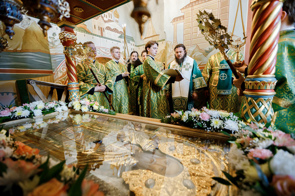 Епископ Фома совершил Литургию в престольный праздник Николо-Пешношского монастыря