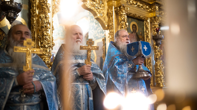 В праздник Казанской иконы Божией Матери в Лавре совершили Божественную литургию