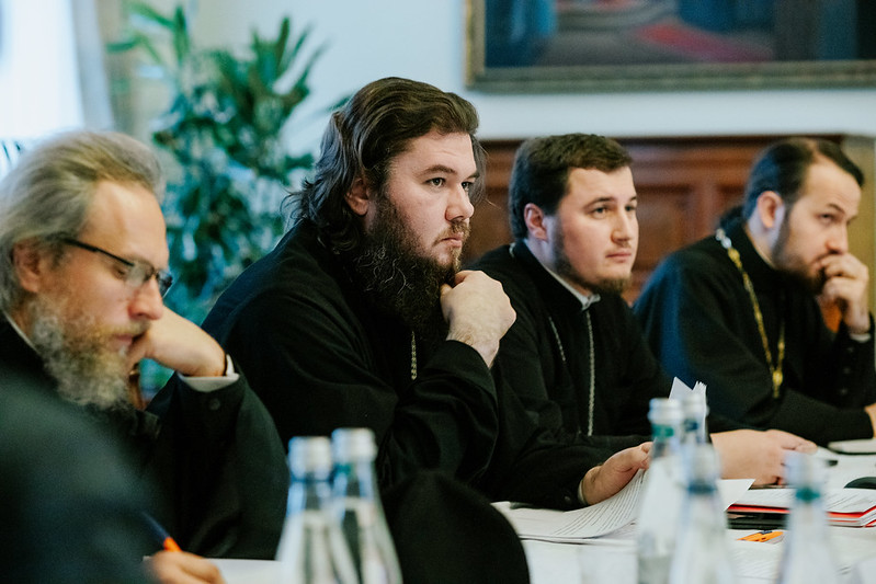 На Московском подворье Лавры состоялось заседание Комиссии Русской Православной Церкви по развитию православного паломничества
