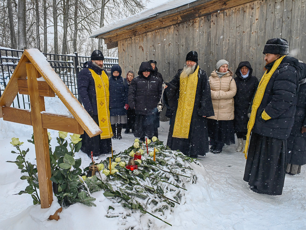 На 40-й день со дня кончины архидиакона Ювеналия (Крука) на братском кладбище совершили панихиду