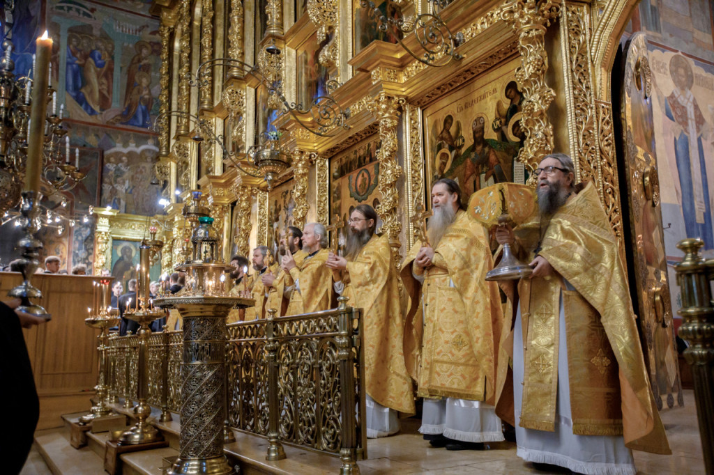 В день кончины архимандрита Матфея (Мормыля) в Лавре совершили Божественную литургию и панихиду