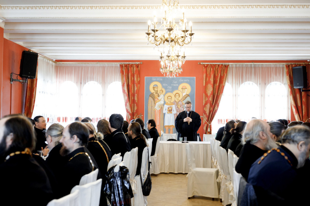 По благословению епископа Фомы начались занятия на курсах повышения квалификации для клириков Сергиево-Посадской епархии
