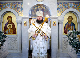 Епископ Фома совершил Божественную литургию в храме Рождества Христова г. Мытищи