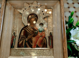 В Троице-Сергиевой Лавре молитвенно почтили икону Божией Матери «Смоленская»