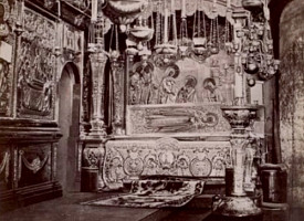 Историческое фото: Рака с мощами преподобного Сергия в 1890 году