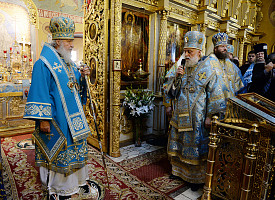 В праздник Покрова Пресвятой Богородицы Предстоятель Русской Церкви совершил Литургию в домовом храме Московских духовных школ