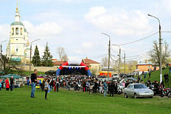 29 мая 2015 года мотопаломники "Русского Пути" достигнут Свято-Троицкой Сергиевой Лавры