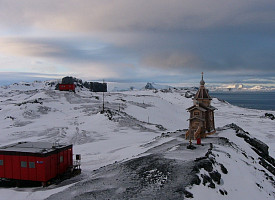 Монахи-полярники. Два насельника Свято-Троицкой Сергиевой Лавры отправились в Антарктиду