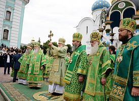В день памяти преподобного Сергия Радонежского Предстоятель Русской Церкви возглавил Литургию в Троице-Сергиевой лавре