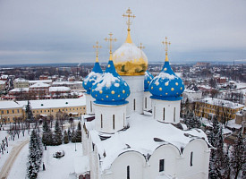 Ростуризм предлагает уникальный туристский маршрут из Москвы в Троице-Сергиеву Лавру – памятник ЮНЕСКО