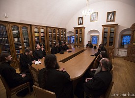 Митрополит Даниил в Троице-Сергиевой Лавре провел встречу памяти архимандрита Кирилла (Павлова)