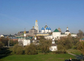Троице-Сергиев монастырь удостоен почетного титула "лавра"