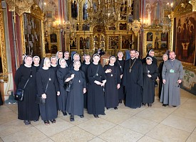 Троице-Сергиеву Лавру посетили делегация Англиканской Церкви и монахини католической Конгрегации св. Елизаветы Венгерской
