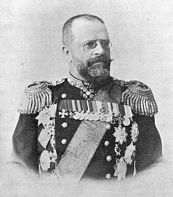 Командир Тихоокеанской эскадры адмирал Н. И. Скрыдлов посетил Троице-Сергиеву Лавру