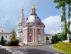 Смоленская церковь Троице-Сергиевой Лавры